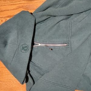 Lululemon crop half zip hoodie